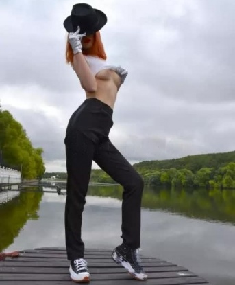 Анкета проститутки Аничка - город Зима, 18 лет, №3714